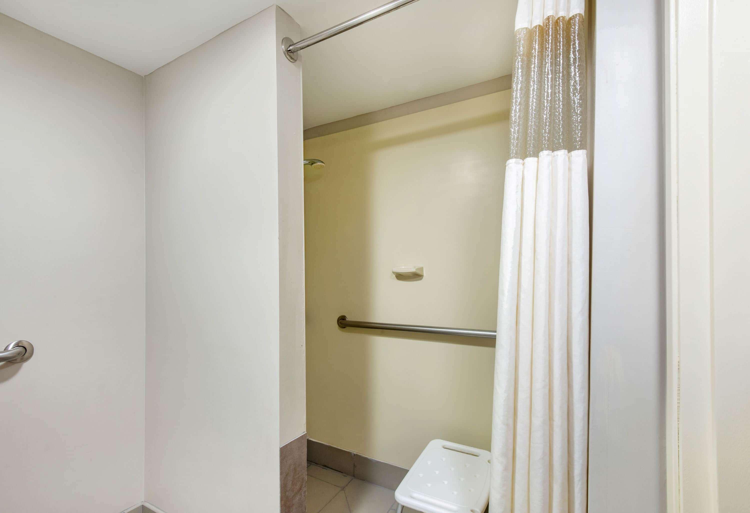 Hotel La Quinta By Wyndham Newark - Elkton