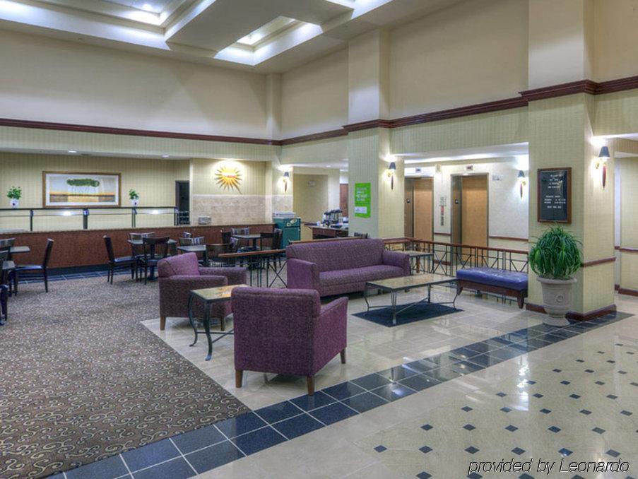 Hotel La Quinta By Wyndham Newark -
