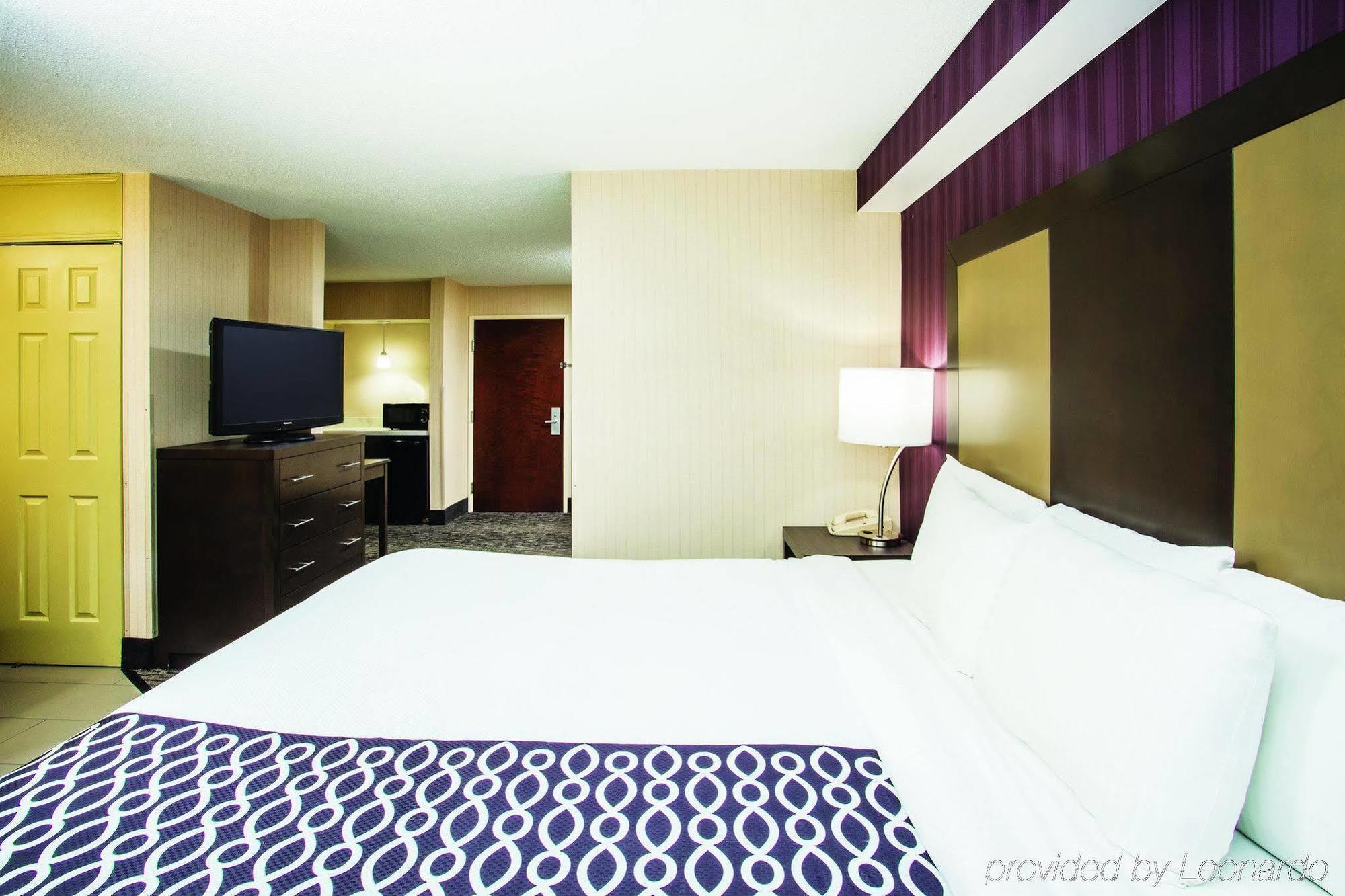 Hotel La Quinta By Wyndham Newark -