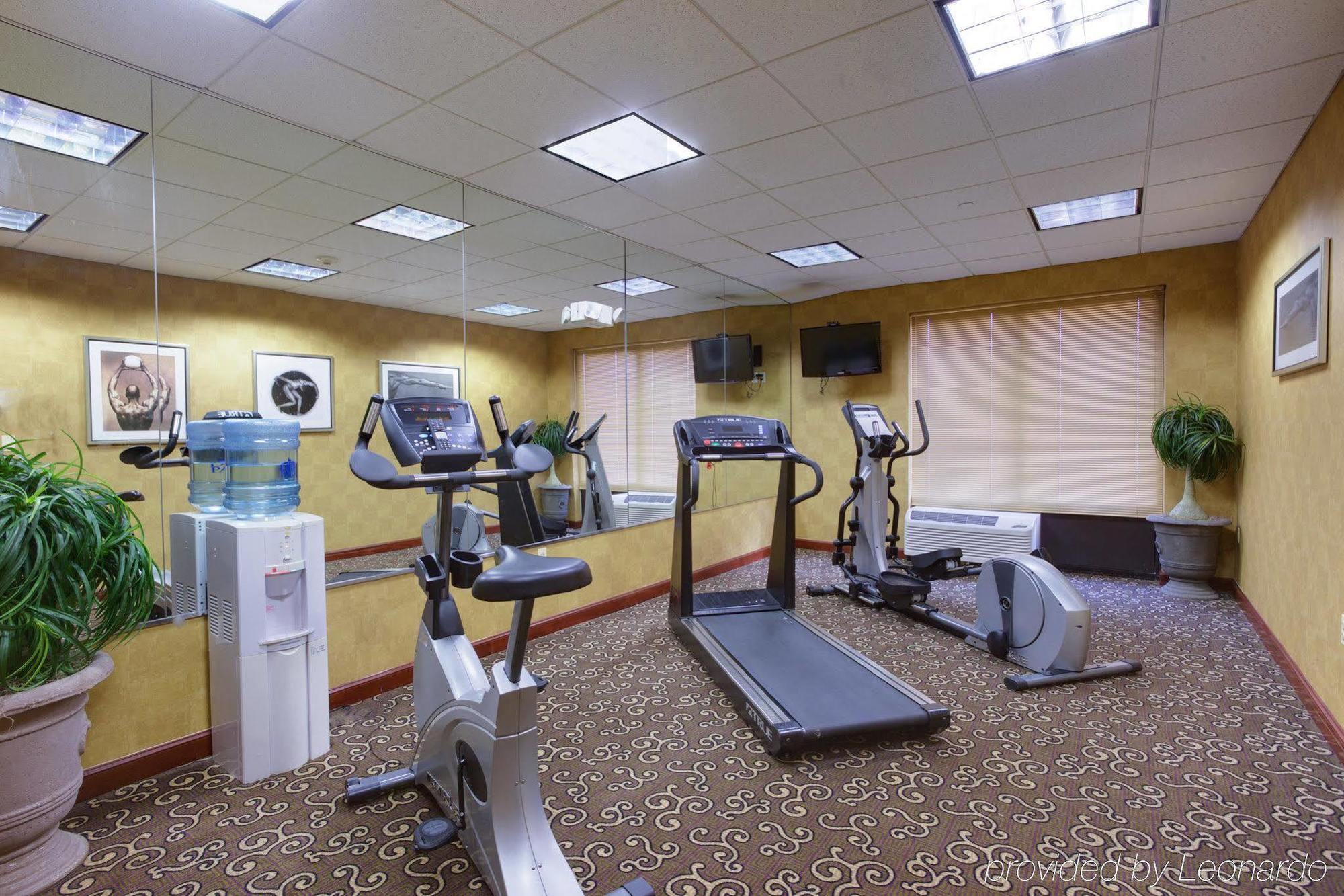 Hotel La Quinta By Wyndham Newark - 3*