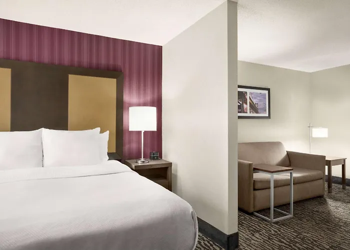 La Quinta By Wyndham Newark - Elkton