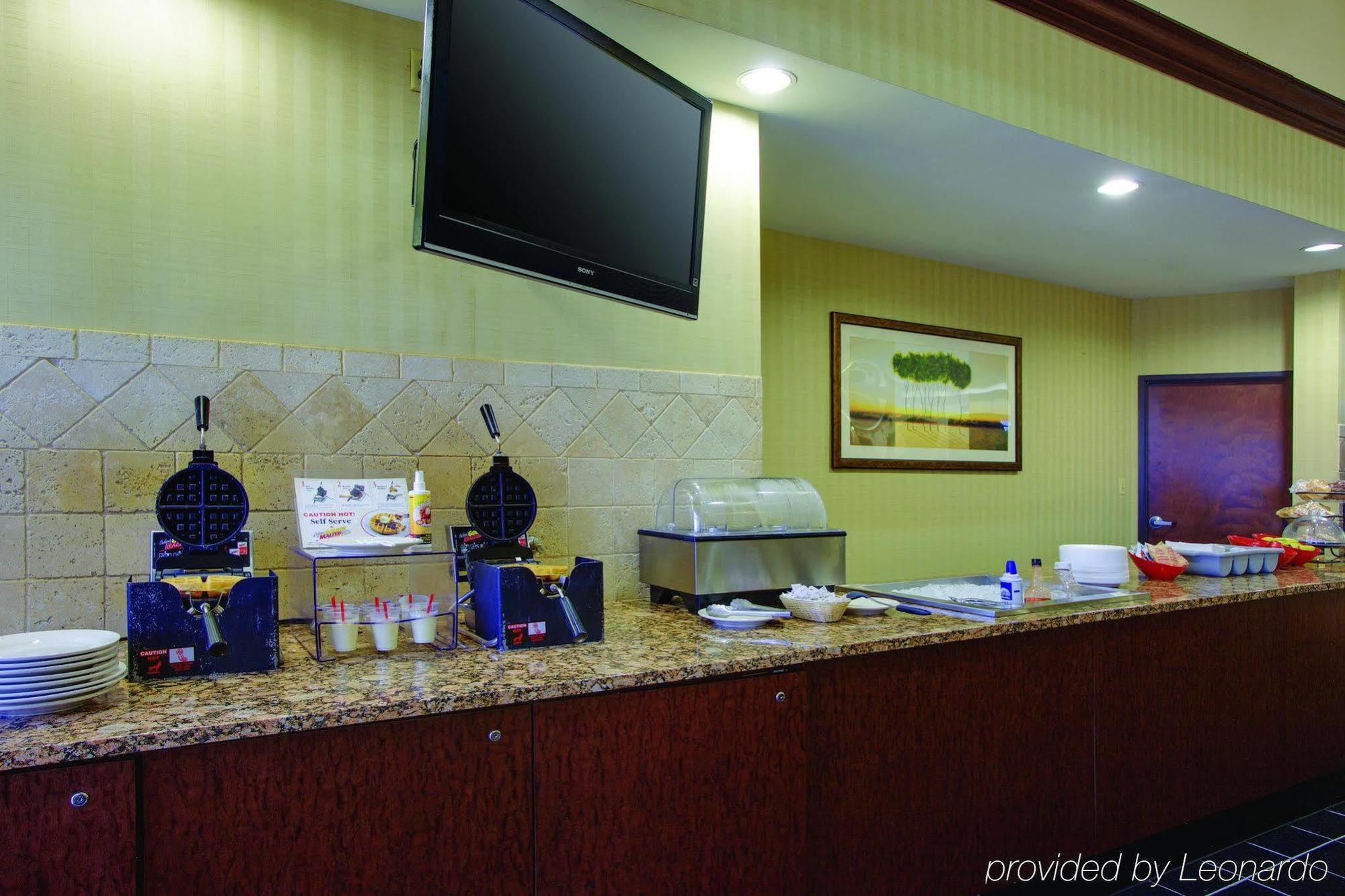 La Quinta By Wyndham Newark - 3*
