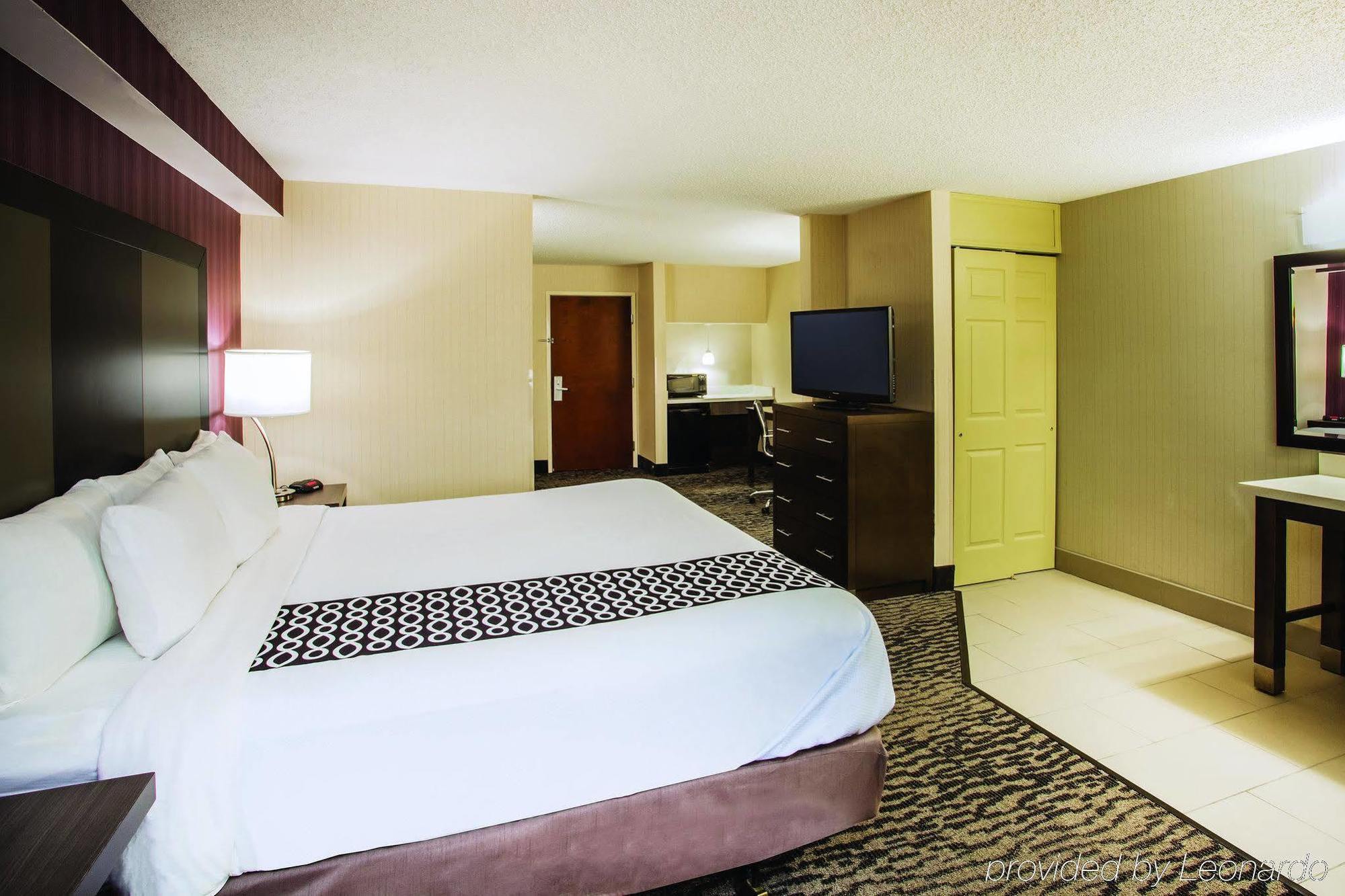La Quinta By Wyndham Newark - Hotel 3*